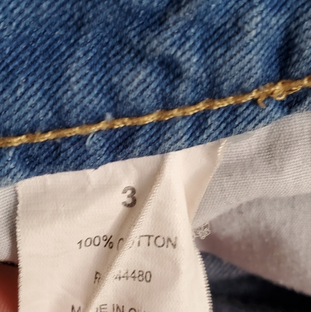 Tinseltown Distressed Jean Shorts - Picture 3 of 4